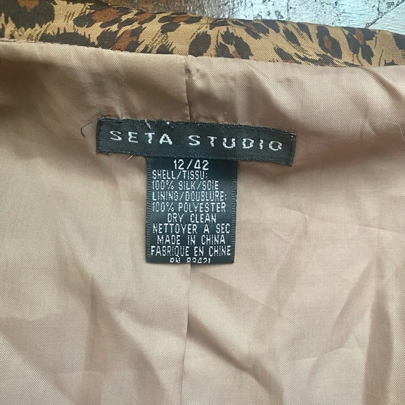 🐆 SILK LEOPARD PRINT ZIP UP JACKET 🐆 - Picture 5 of 5